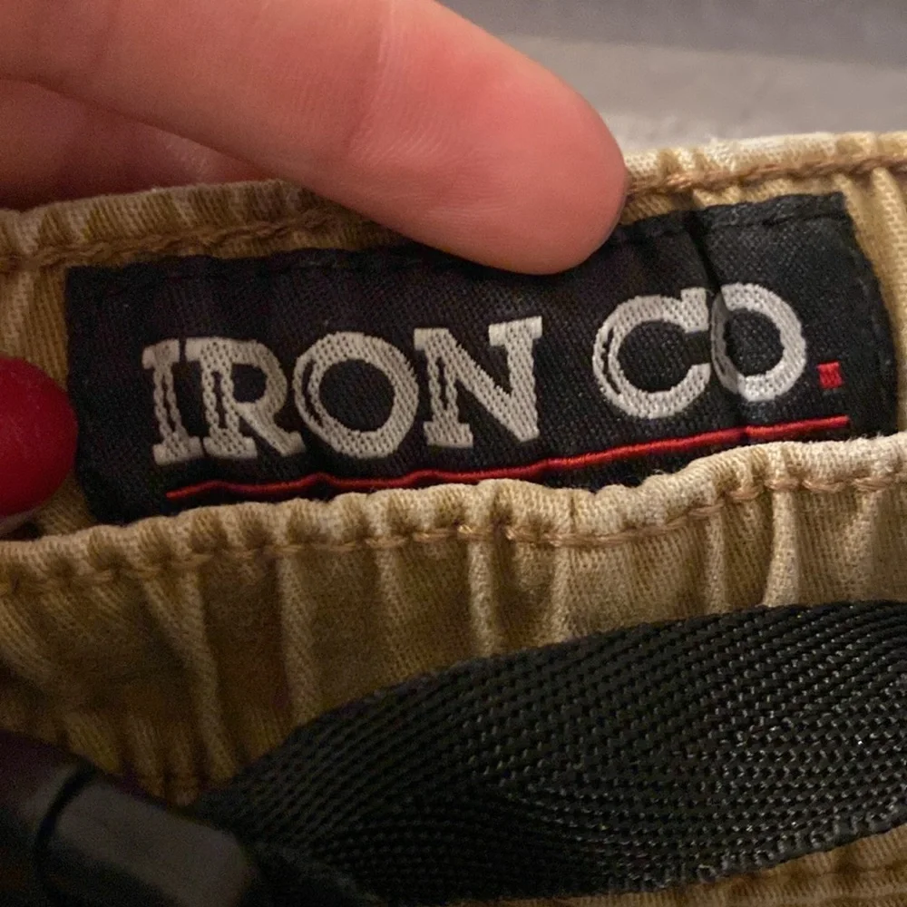 Iron Co khaki jogger pants size small
